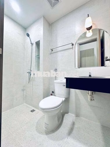 TRỐNG 5 PHÒNG DẠNG STUDIO CHO SINH VIÊN BÌNH THẠNH