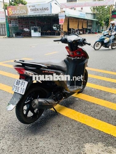 Honda Vision 2015 mau đen