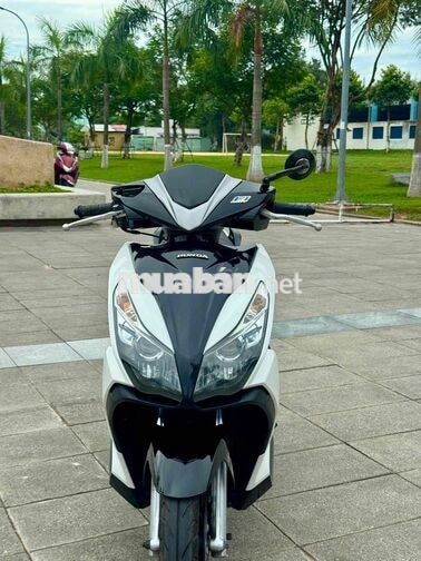 Honda Air Blade Trắng đen Thể thao