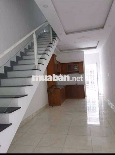 nhà sát trường cấp 2 tô ngọc vân ngay Cầu Ông Đụng Ngã Tư Ga Q12