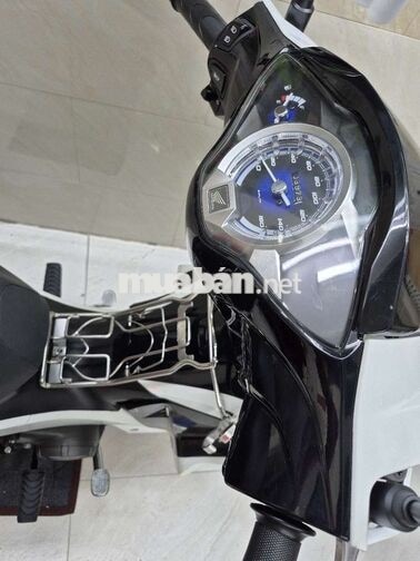 Honda Future 125 2025 Trắng đen 3000 km