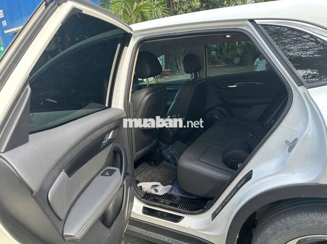 Chính chủ bán VinFast VF8 Trắng 2024 Odo 62.638km