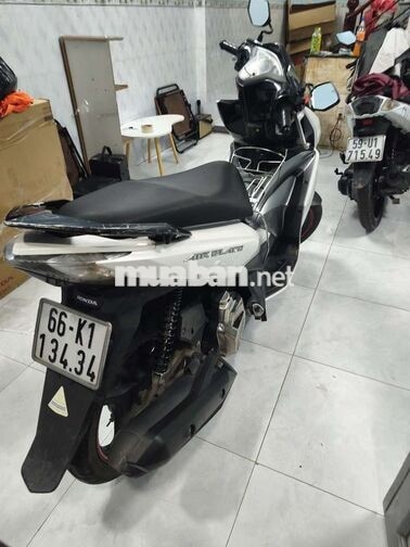 Honda Air Blade 125cc 2014 Trắng đen