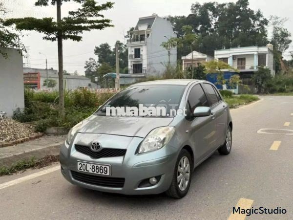 Toyota Yaris 2009