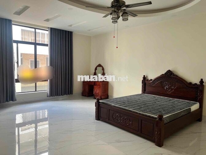 CẦN CHO THUÊ NHÀ PHỐ CHINA TOUW FULL NỘI THẤT ĐẦY ĐỦ