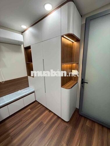 CẦN CHO THUÊ NHÀ THƯƠNG MẠI PHÚ MỸ NỘI THẤT ĐẸP