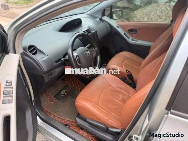 Toyota Yaris 2009
