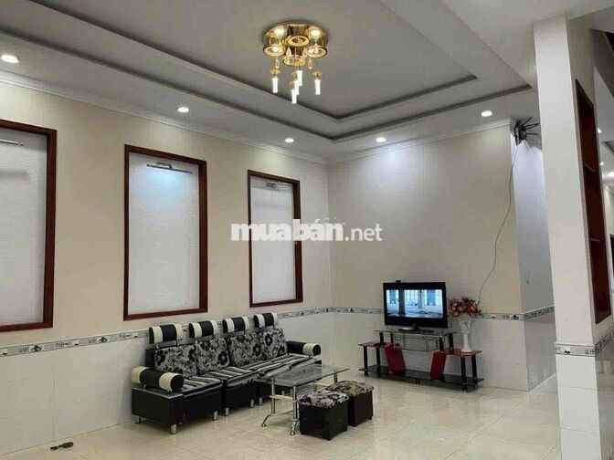 CẦN CHO THUÊ NHÀ HIỆP THÀNH 3 NỘI THẤT ĐẦY ĐỦ NHIỀU PHÒNG