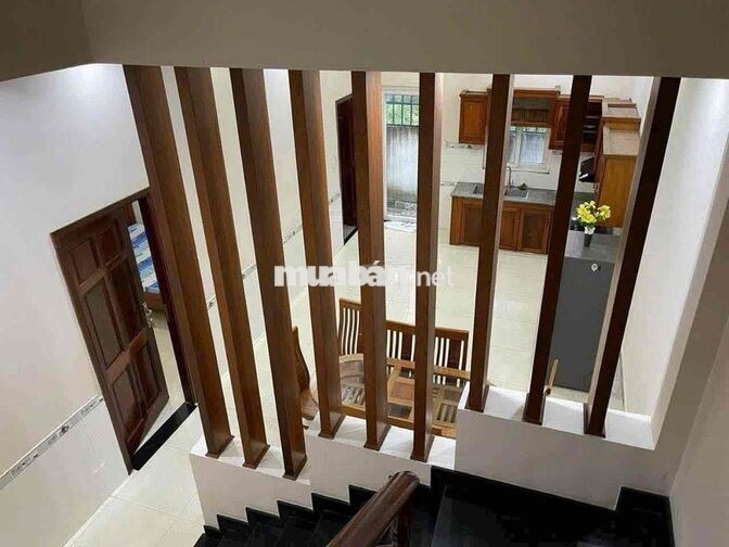 CẦN CHO THUÊ NHÀ HIỆP THÀNH 3 NỘI THẤT ĐẦY ĐỦ NHIỀU PHÒNG