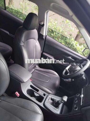 Hyundai Creta 2023 Trắng 5 chỗ Việt Nam
