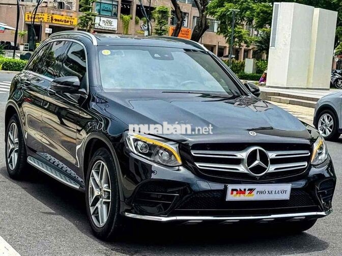 Mercedes-Benz GLC300 AMG 4MATIC 2019 Đen