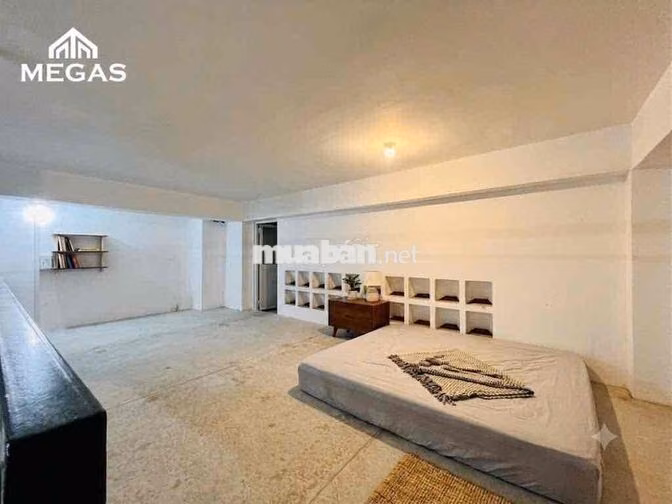 Căn Hộ Duplex Rộng 35m2 Ngay ĐH VHU - HUFLIT - Âu Cơ