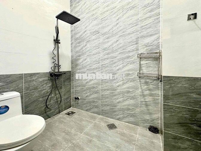 CHO THUÊ CĂN HỘ BANCOL GẦN VÕ VĂN KIỆT TIỆN QUA QUẬN 5