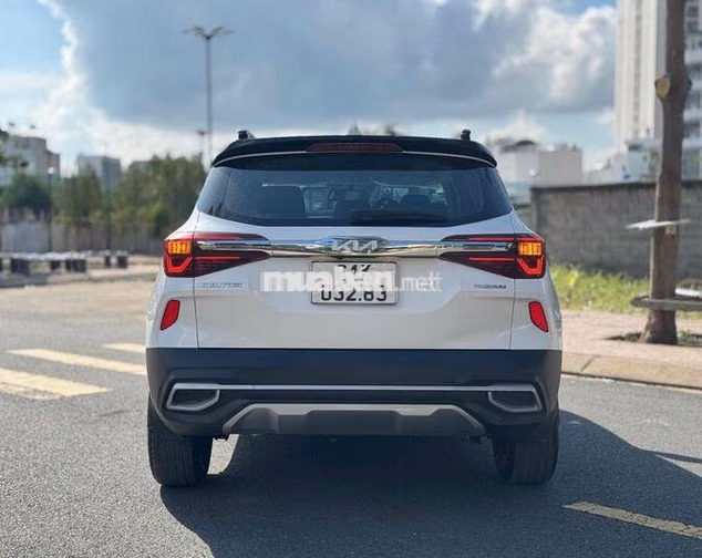 KIA Seltos 1.6 Premium 2022 LƯỚT 2 VẠN HỖ TRỢ VAY