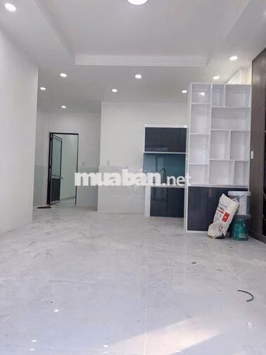 NHÀ ĐẸP 5,3X10,5M LÊ VĂN KHƯƠNG, Q12 - GIÁ 2,79 TỶ