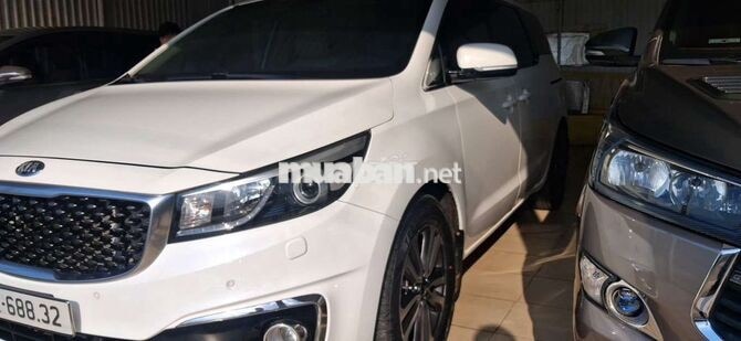 Kia Sedona 2018 Trắng 7 chỗ Dầu Tự động 80.000 km