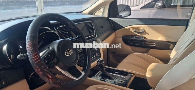 Kia Sedona 2018 Trắng 7 chỗ Dầu Tự động 80.000 km