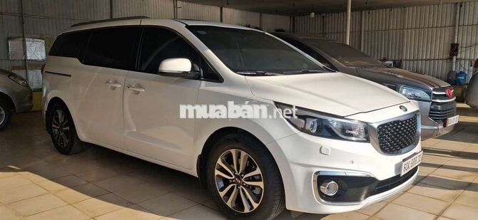 Kia Sedona 2018 Trắng 7 chỗ Dầu Tự động 80.000 km