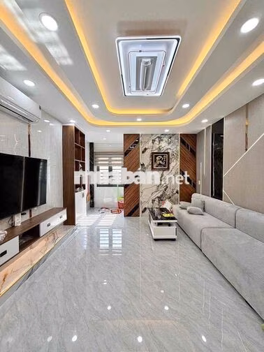 Nhà 5 tầng KDC An Sương Quận 12, 80m2, hẻm xe hơi thông, tặng nội