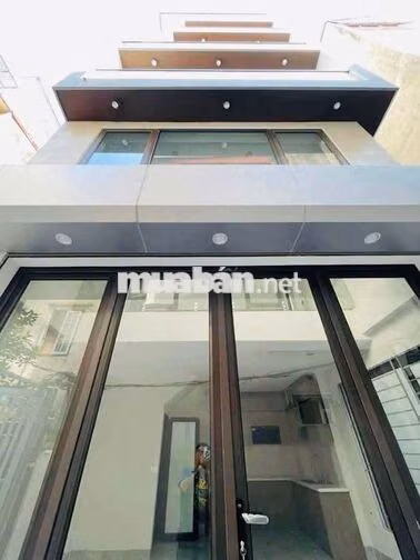 🏡 Nguyễn Văn Cừ 43m² x 6T – 3PN – Ô Tô Gần Nhà – Chỉ 11TR/Tháng! ✨