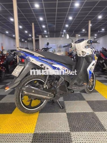Yamaha Nouvo 5 2015 đẹp, máy êm thì thầm bao vọt