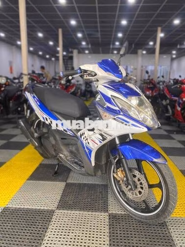 Yamaha Nouvo 5 2015 đẹp, máy êm thì thầm bao vọt