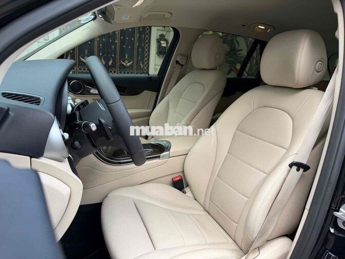 Mercedes-Benz GLC 200 Facelift 2022