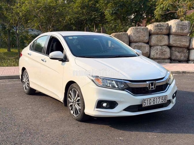 HONDA CITY 1.5 TOP 2018 LƯỚT 8 VẠN CHUẨN RẤT ĐẸP