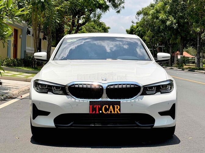 BMW 320i Sportline 2023 Trắng Da cao cấp 5 chỗ