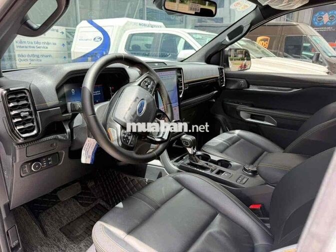 Ford Ranger Wildtrak 2025 Trắng 19.000 km