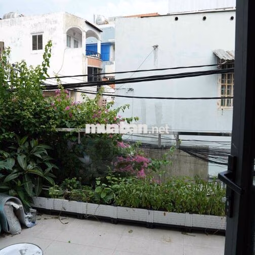 Cần nhượng mặt bằng căn góc 2 mặt tiền hẻm rộng giá 1xxtr