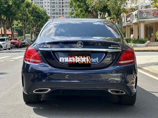 Mercedes-Benz C300 AMG 2018