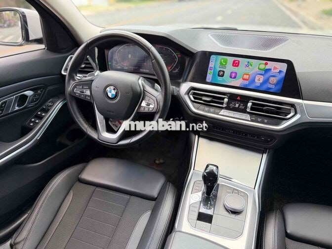 BMW 320i Sportline 2023 Trắng Da cao cấp 5 chỗ