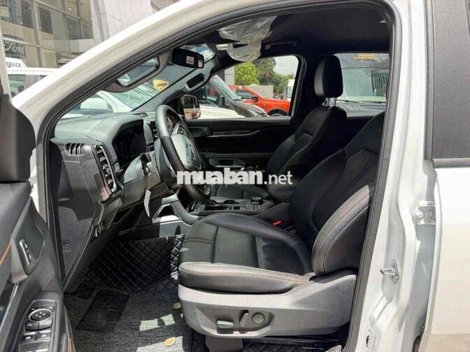 Ford Ranger Wildtrak 2025 Trắng 19.000 km