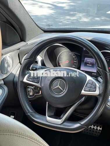 Mercedes-Benz C300 AMG 2018