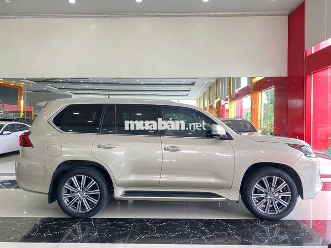 Lexus LX570 2016 Mỹ Vàng cát