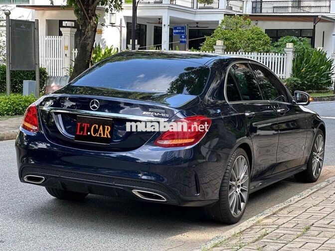 Mercedes-Benz C300 AMG 2018
