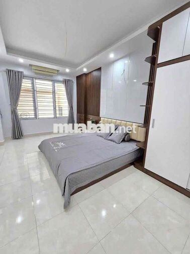 Chung cư Hồ Đền Lừ 77m2 T12 3 PN 2 WC 2 thoáng sổ CC giá 5.4 tỷ có TL