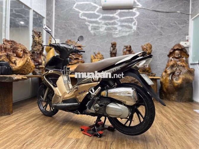 Hayate chính chủ biển SG xe sạch sẽ liền lạc