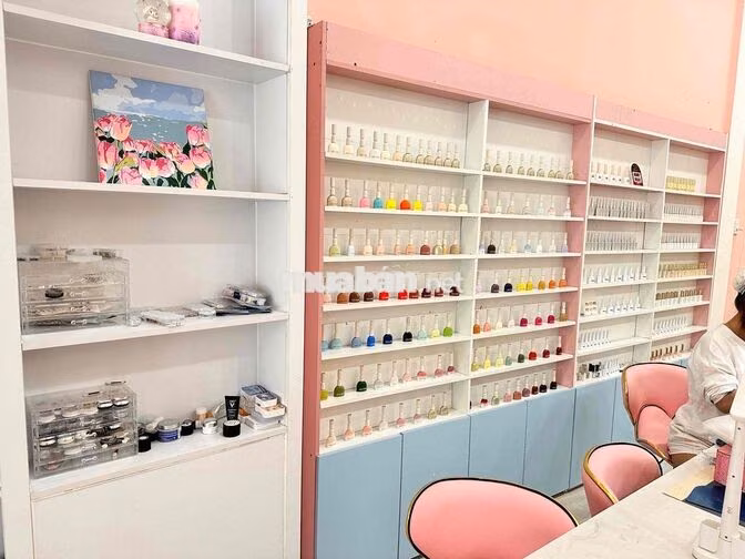 SANG TIỆM NAIL-MI-GỘI ĐẦU CAO CẤP NGAY NGÃ 4 GÒ VẤP, SIÊU RỘNG 2 LẦU