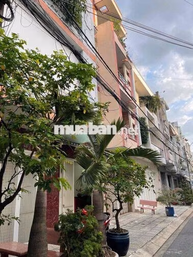 bán biệt thự khu bình phú đường 10m quận 6 phường 10 xây dựng ngang 8m