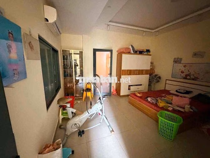 CHO THUÊ NHÀ 3 TẦNG ĐƯỜNG NGŨ HÀNH SƠN- ĐỐI DIỆN ĐH KINH TẾ