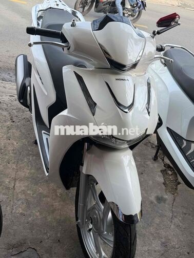 Honda SH 125 CBS 2026 Trắng 2000 km lướt mới chính