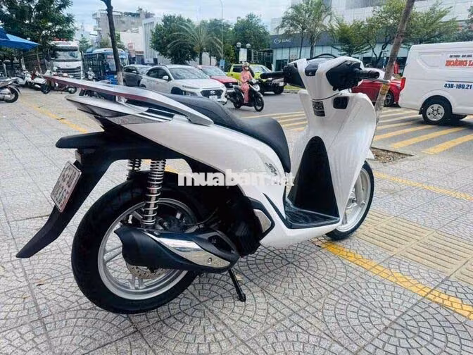 Honda SH 160 2024 Trắng Siêu Mới