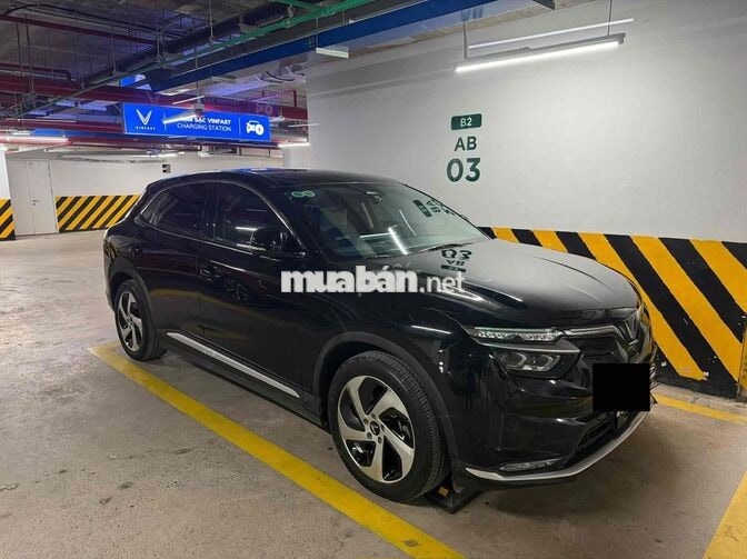 VinFast VF8 ECO 2023 Đen 53000 km
