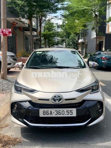 Toyota Vios 2025 Số sàn 15000 km Vàng cát mới tinh
