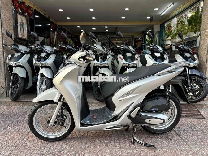 SH 150i 2022 Xám Bạc BSTP 88484 Chính Chủ