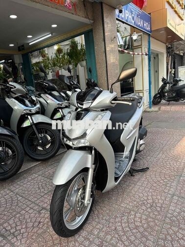 SH 150i 2022 Xám Bạc BSTP 88484 Chính Chủ