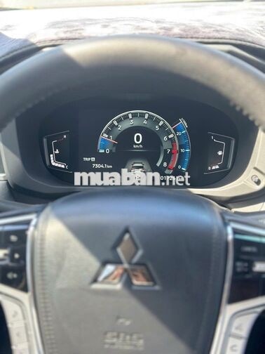 Mitsubishi Xpander Cross 2024 Đen 17.500 km