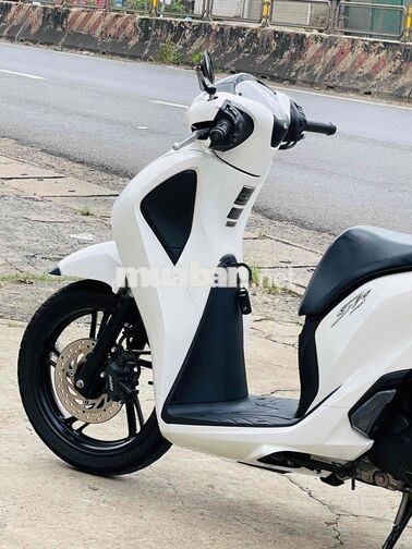 Honda SH 150 2017 Trắng đen